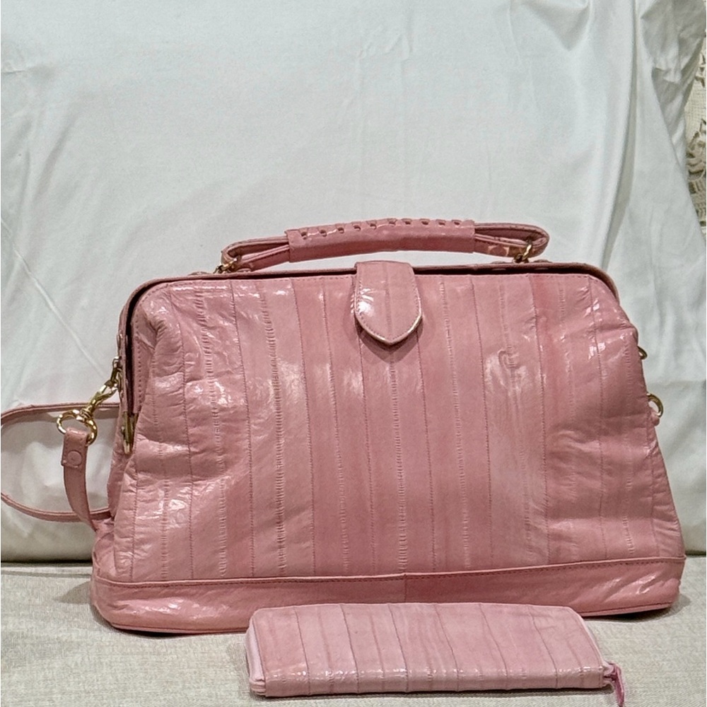 Pink eel skin vintage Satchel Doctors Bag 👜 with Matching zip Wallet excellent